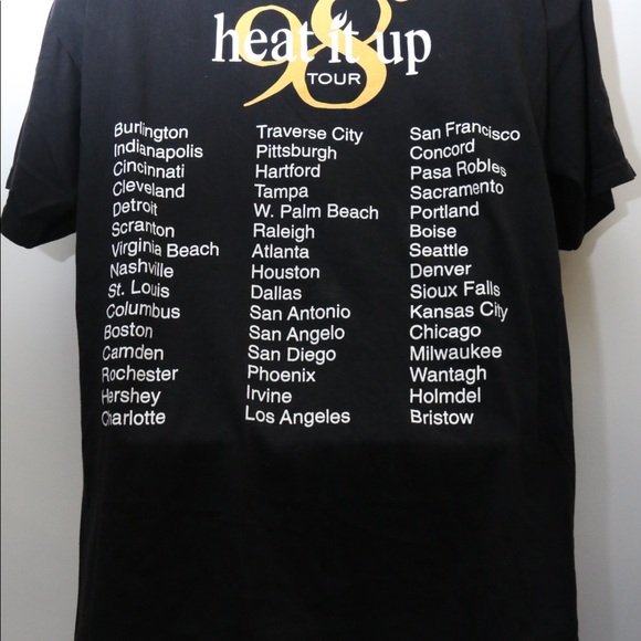 Vintage "98 DEGREES- Heat It Up Tour” Concert Tee - Picture 3 of 4